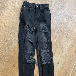 BDG Black Boyfriend Jeans - Size W26